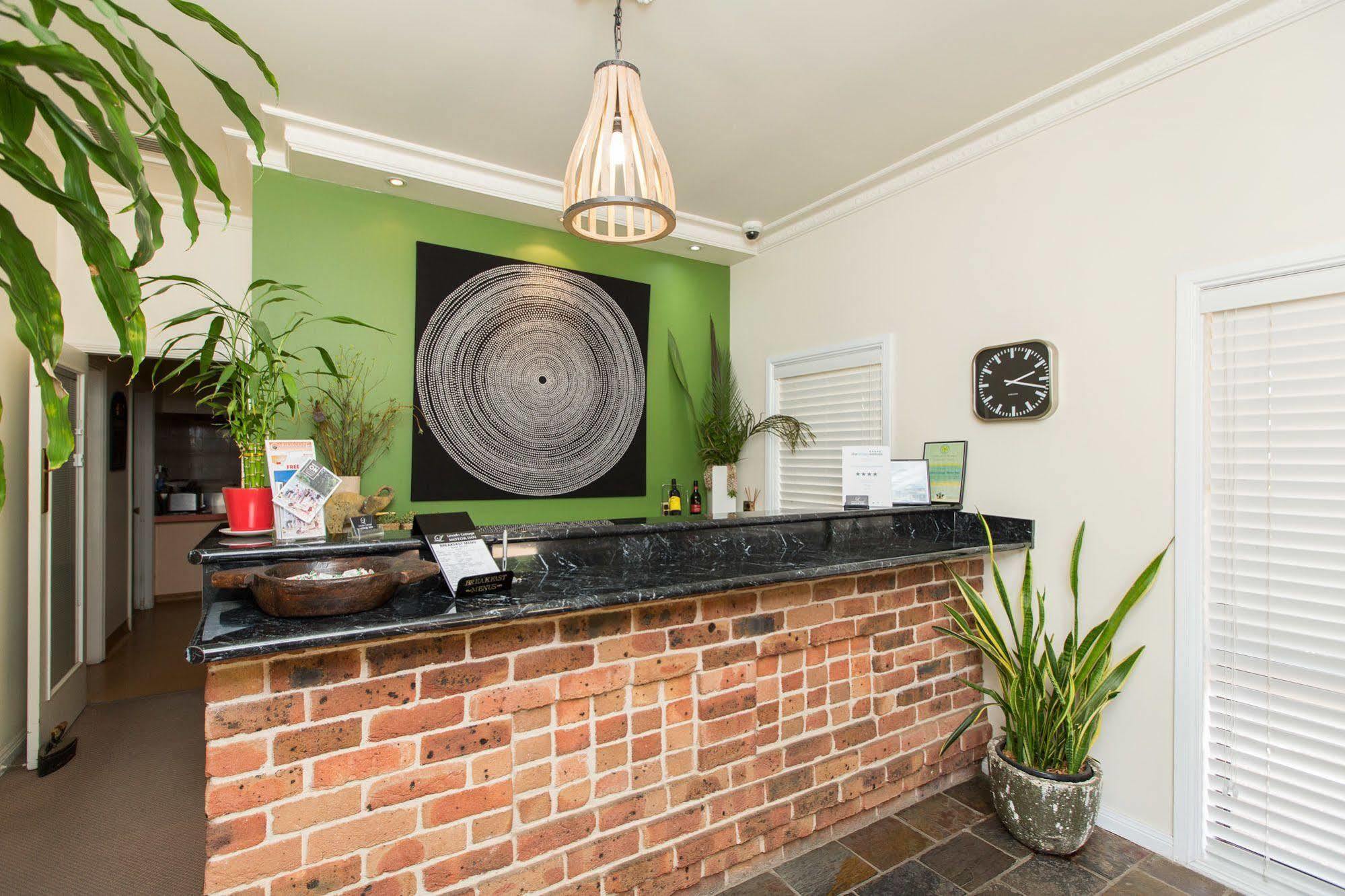Lincoln Cottage Motor Inn Wagga Wagga Eksteriør bilde