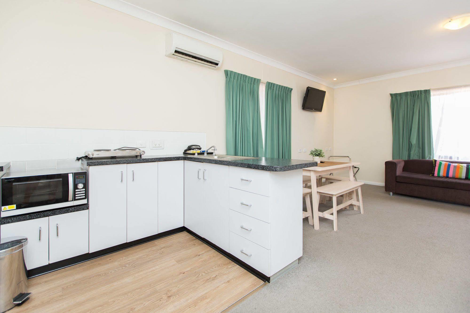 Lincoln Cottage Motor Inn Wagga Wagga Eksteriør bilde